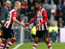 Jorrit Hendrix vervangt Adam Maher tijdens wedstrijd (foto: VI Images)