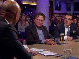 Humberto Tan in gesprek met Koevoets (beeld: RTL Late Night).
