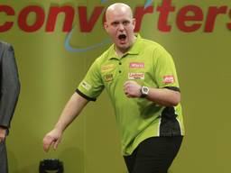 Michael van Gerwen kon weer juichen. (Foto: Lawrence Lustig/PDC)