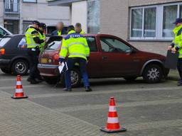 Er bijna 150.000 euro aan schulden geïnd en 8 auto's in beslag genomen. Foto: Harrie Grijseels/SQ Vi