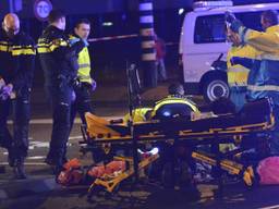 Fietser overleden na botsing op Doornboslaan in Breda. (Foto: Perry Roobers/SQ Vision)