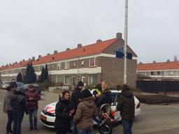 Politie is in de straat (Foto: Omroep Brabant)