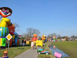 Optocht in Soerendonk (foto: Ben Saanen)