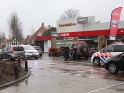 Gewonde bij gewapende overval. (foto: Alexander Vingerhoeds/Obscura Foto)