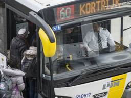 Een bus van De Lijn. (foto: Stefaan van Hul)