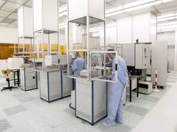 De cleanroom van het fotonica-laboratorium op de TU Eindhoven. (foto: ANP)