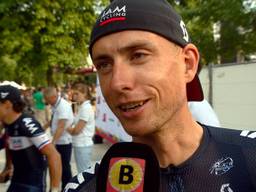 Stef Clement in de kleuren van IAM Cycling