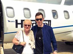 Hardwell en zijn oma (foto: Hardwell)