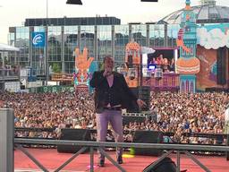 Frans Bauer zingt de sterren van de hemel in Breda (foto: @AlfredArbouw)