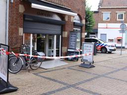 Gewapende overval op juwelier LeClocCaduc in Boxtel, medewerkster en klant bedreigd