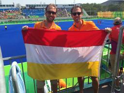 Ruben terwijl hij wappert bij de hockeymannen in Rio