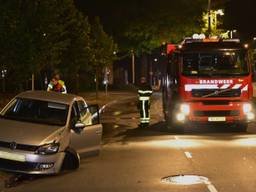 De brandweer ruimde de olie op. (Foto: Jules Vorselaars/JV-Media)