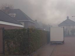 Het Karspoor in Someren-Heide staat vol rook.