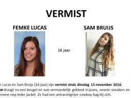 De vermiste meisjes hebben contact gehad met een vriendin in Nederland. 