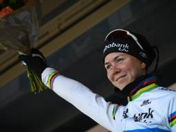 Thalita de Jong kan weer juichen, winst in Spa (foto: VI Images)