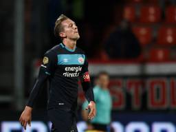 PSV-aanvaller Luuk de Jong baalt