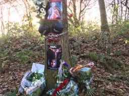 Bloemen voor Marc de Bonte. (Foto: Hans van Hamersveld)