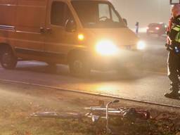 De politie zoekt naar een Renault die doorreed na ongeluk. Foto: Gabor Heeres / SQ Vision