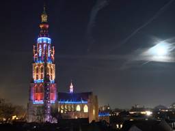 Grote Kerk helemaal verlicht. Foto: Erald van der Aa