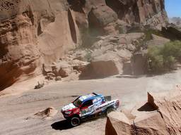 Erik van Loon in actie tijdens de Dakar Rally (foto Willy Weyens)