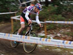 Mathieu van der Poel in Sint-Michielsgestel op weg naar goud (foto: Fabian Eijkhout).