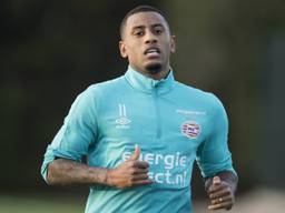 Luciano Narsingh gaat naar Swansea (foto: VI Images)