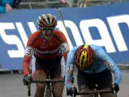 Marianne Vos tweede op WK veldrijden