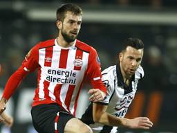 Davy Pröpper staat gewoon in de basis bij PSV (foto: VI Images).