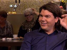 Roy Donders tijdens een interview in KRAAK