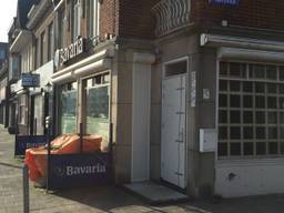 Het bewuste  café (foto: Hans Janssen).