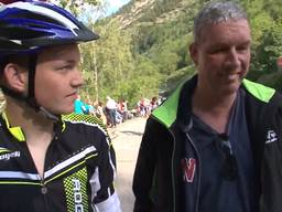 Zoon Thijs fietst voor zijn vader Johan de Alpe d'HuZes.