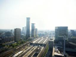 Architect over nieuw plan met toren van 158 meter op het Stationsplein Eindhoven 