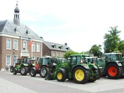Boeren protesteerden de afgelopen weken bij hun gemeentehuizen, zoals donderdagmorgen in Gemert