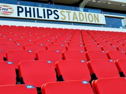 De Zuidtribune van het Philips-stadion