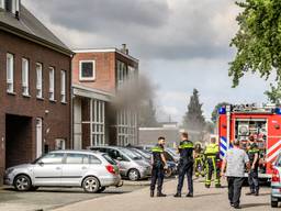 Een brand verraadde een hennepkwekerij