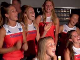 Hockeyvrouwen gaan los in studio (Beeld: facebook@hockeynl)