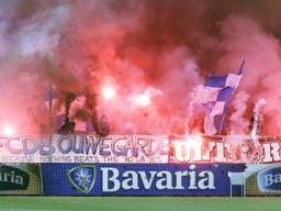 Supporters van FC Den Bosch. (Foto: VI Images)