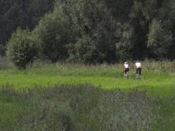 Paul de Beer en zijn fietsmaat.