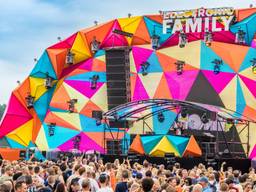 Uit je dak gaan op Electronic Family in Rosmalen