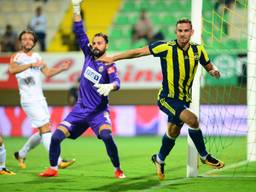 Vincent Janssen in actie namens Fenerbahçe (foto: VI Images)