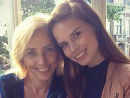 Margo en dochter Nicky, Miss Nederland 2017. (Bron: Instagram)