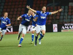 Niek Vossebelt was de grote man met drie goals. Foto: Henk van Esch