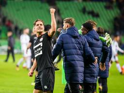 Mattijs Branderhorst hield de nul in zijn eerste wedstrijd als de nummer één van Willem II