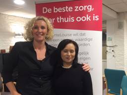 Mantelzorgster Yvonne (links) met collega Esther