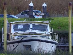 Wie wil de failliete jachthaven Hermenzeil in Raamsdonk kopen?