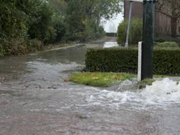 De Hoofdstraat stond volledig blank. (Foto: Joop Lankhaar.GinoPress)