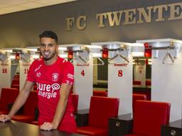 Adam Maher in het shirt van zijn nieuwe club (foto: OrangePictures).