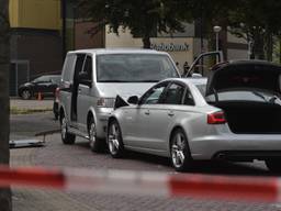 Een arrestatieteam wist in Zundert een overval te voorkomen. (Foto: Tom van der Put)