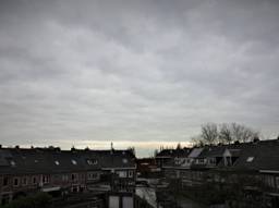 Maandagochtend in Breda, stilte voor de warmte... (Foto: Henk Voermans).