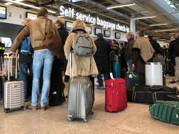 Drukte bij Eindhoven Airport. Foto: Archief